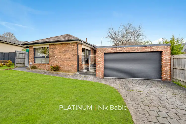 Main view of Homely house listing, 6 Nash Court, Endeavour Hills VIC 3802
