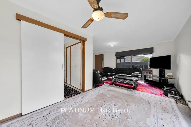 Fifth view of Homely house listing, 6 Nash Court, Endeavour Hills VIC 3802