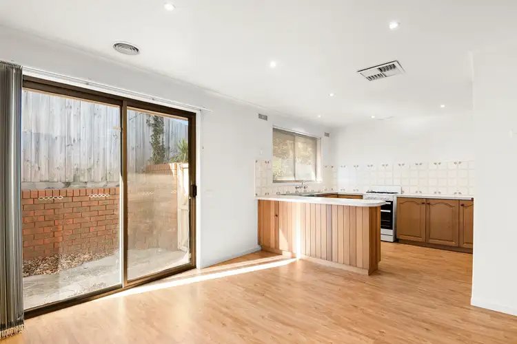Fifth view of Homely house listing, 8 Walpole Avenue, Rosebud VIC 3939