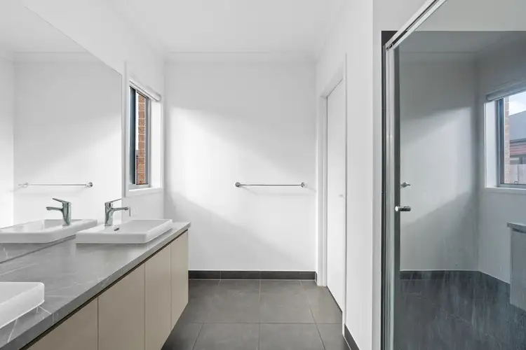 Sixth view of Homely house listing, 17 Dooyork Crescent, Traralgon VIC 3844