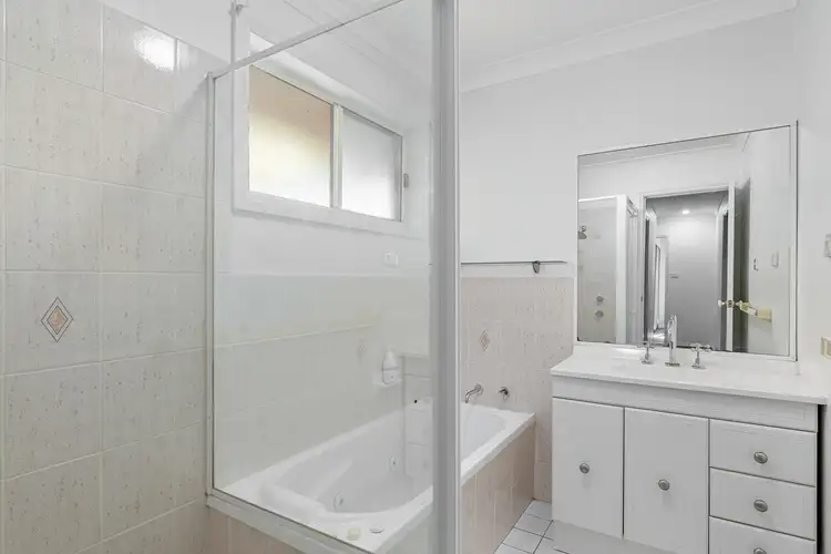 Sixth view of Homely villa listing, 4/95-97 Manns Road, Narara NSW 2250