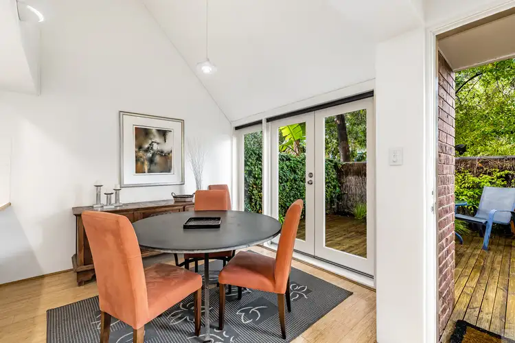 10 Ehmckes Lane, Adelaide SA 5000