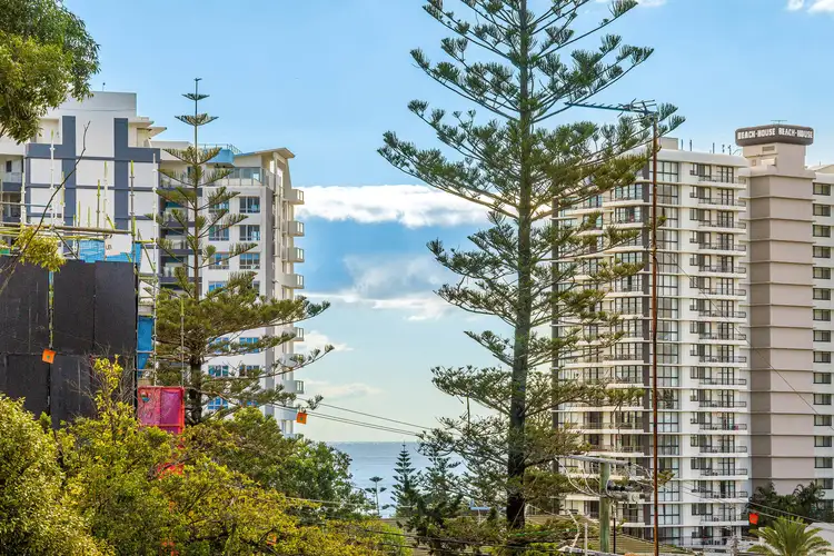 Fifth view of Homely unit listing, 8/126 Musgrave Street, Coolangatta QLD 4225