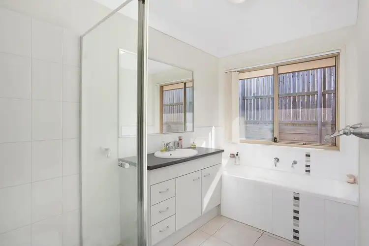 Sixth view of Homely house listing, 4 Jardine Court, Gracemere QLD 4702