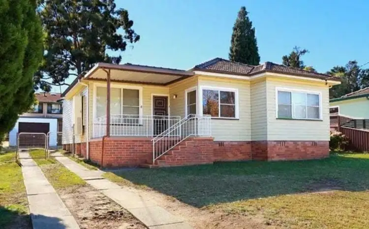 8 Parkland Avenue, Rydalmere NSW 2116