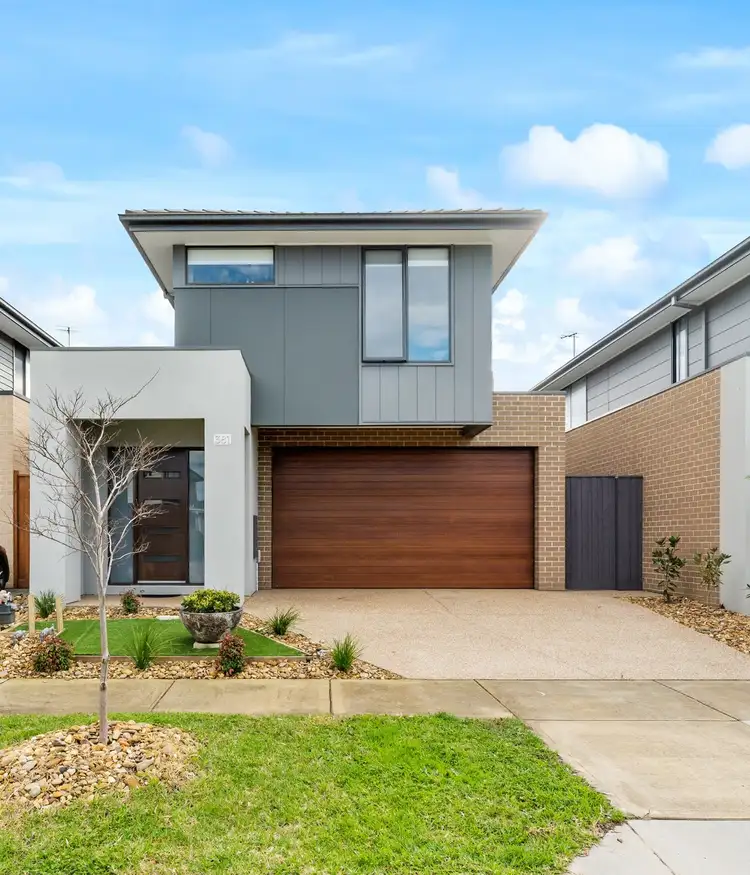 381 Rix Road, Officer VIC 3809