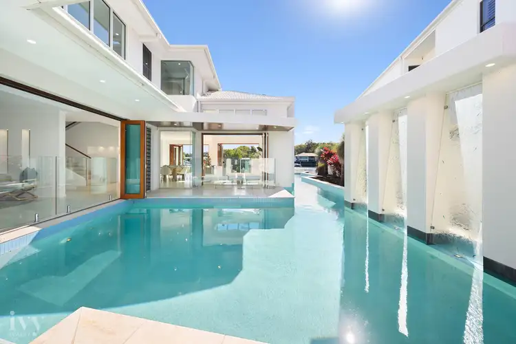 26 Buccaneer Way, Coomera Waters QLD 4209