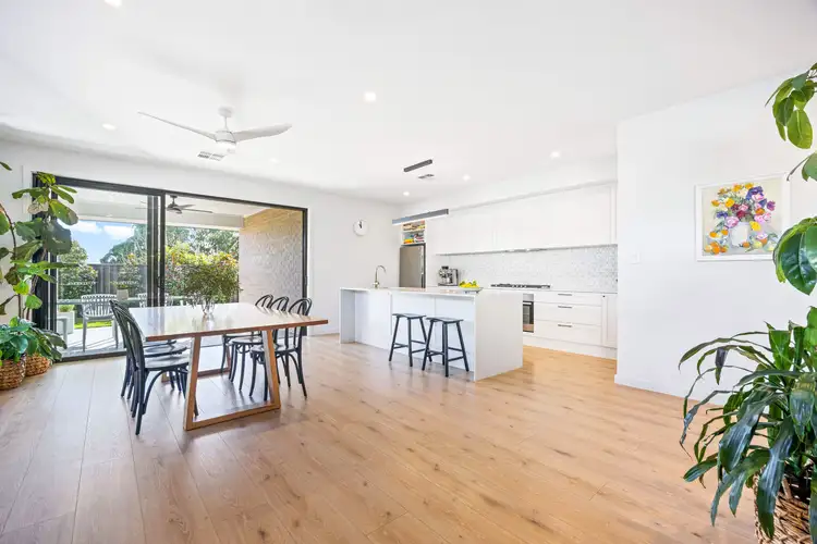 2/9 Corella Avenue, Chandlers Hill SA 5159
