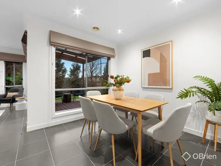 Fifth view of Homely house listing, 11 Keats Way, Fraser Rise VIC 3336