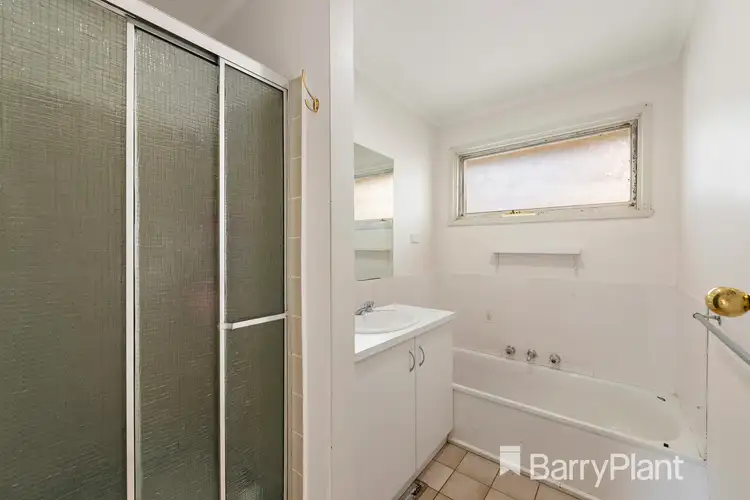 Fourth view of Homely house listing, 2 Fernberg Place, Melton West VIC 3337