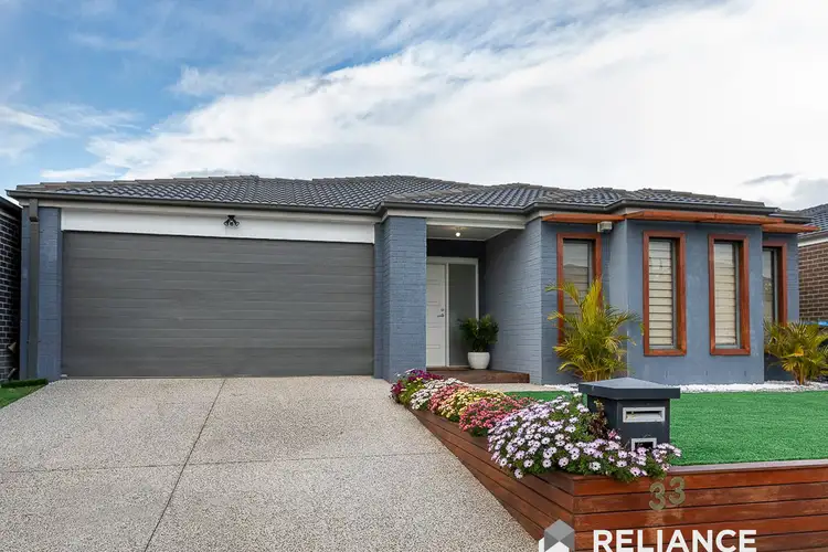 33 Applebox Circuit, Point Cook VIC 3030