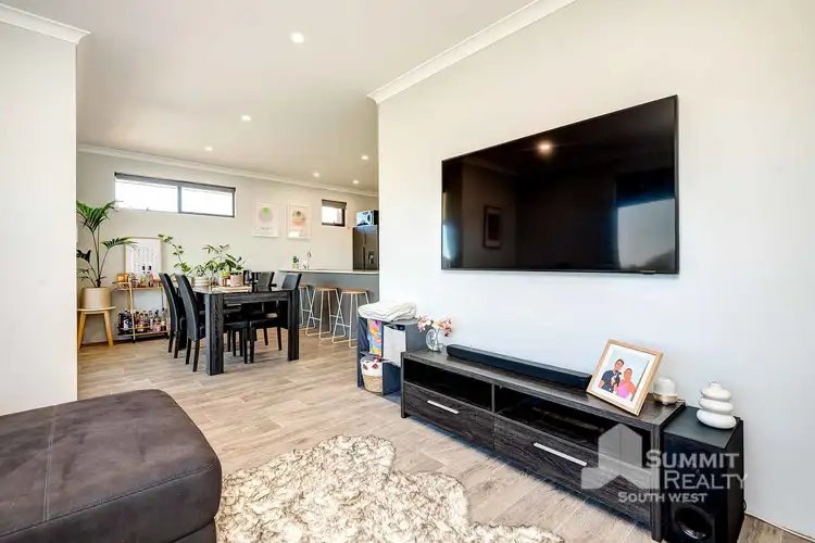 Sixth view of Homely house listing, 6 Epsom Lane, Australind WA 6233