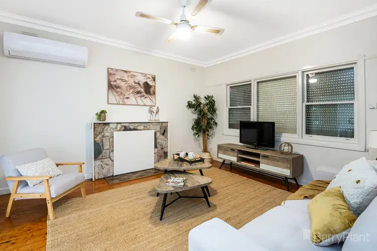 Fourth view of Homely unit listing, 1/19 Olympic Parade, Kangaroo Flat VIC 3555