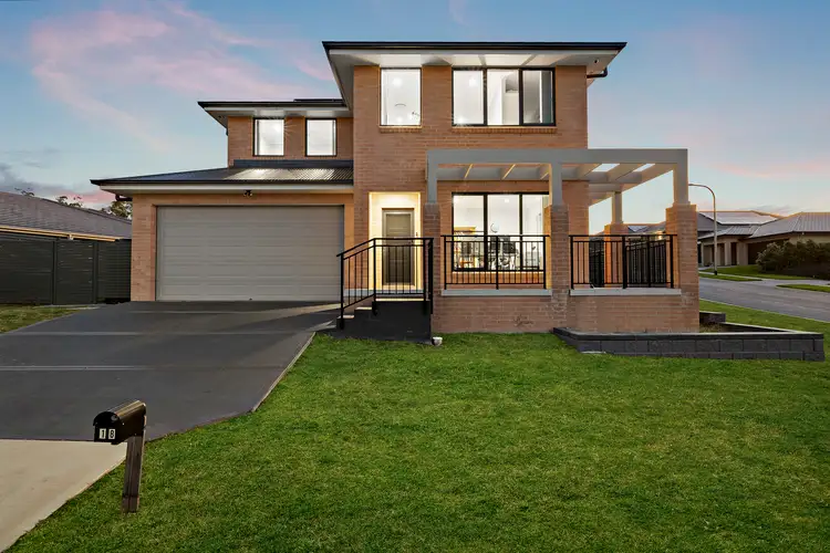 18 Kaiyin Street, Fletcher NSW 2287