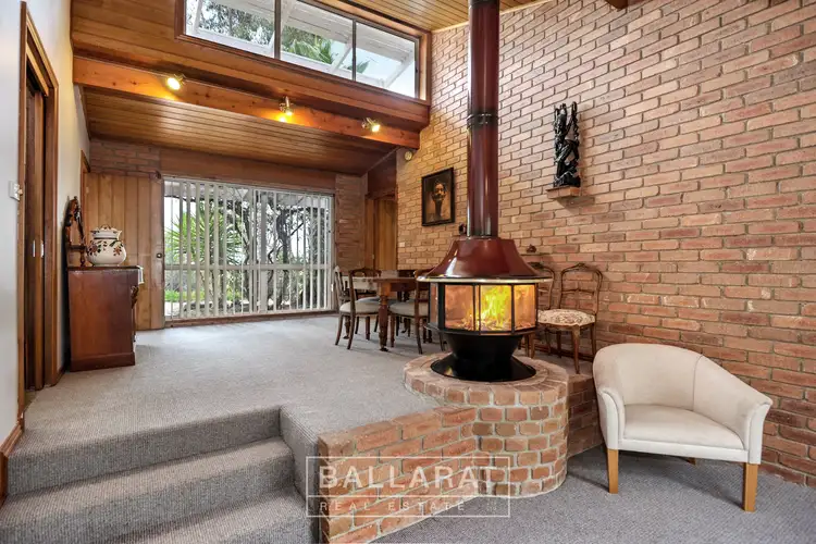 Sixth view of Homely house listing, 10 Coobah Court, Maryborough VIC 3465