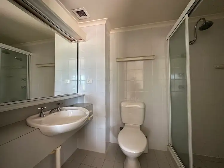 Fifth view of Homely unit listing, 1/2-12 Busaco Road, Marsfield NSW 2122