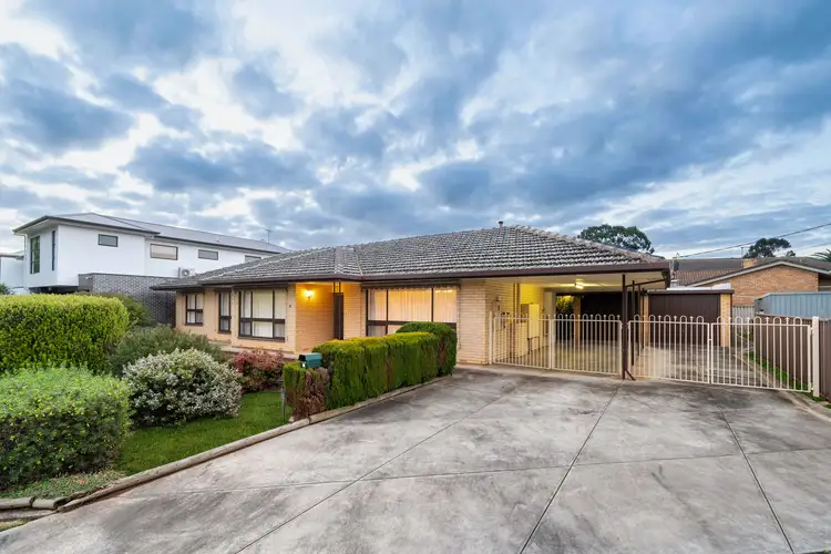 9 Maynard Avenue, Campbelltown SA 5074