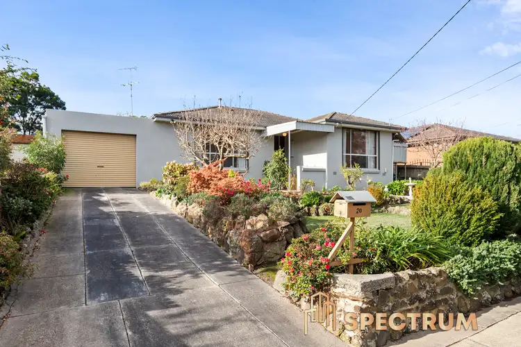 20 Kingfisher Drive