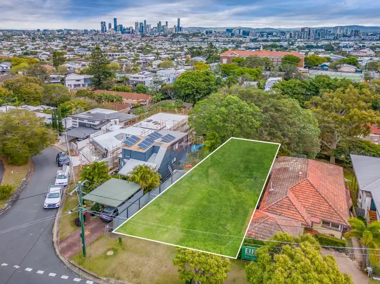 Fourth view of Homely house listing, 36 McIlwraith Avenue, Balmoral QLD 4171