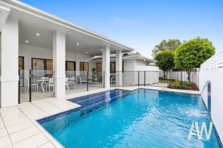 8 Teneriffe Court, Kawana Island QLD 4575