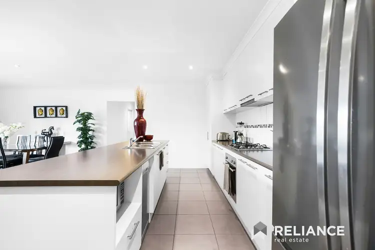 Sixth view of Homely house listing, 2 Eamon Walk, Williams Landing VIC 3027