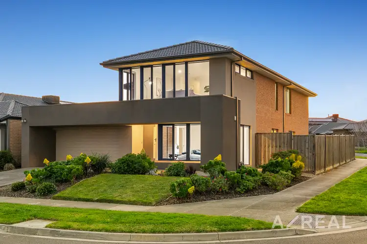 Main view of Homely house listing, 10 Penelope Close, Cranbourne North VIC 3977