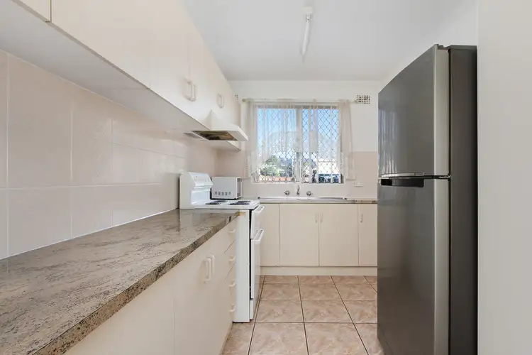 Third view of Homely unit listing, 2/42-50 Brownsville Avenue, Brownsville NSW 2530