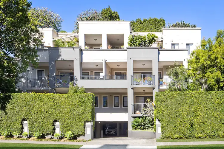 Main view of Homely unit listing, 29/11-13 Sturdee Parade, Dee Why NSW 2099