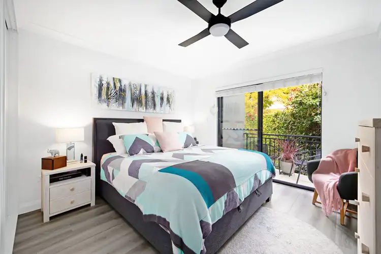 Sixth view of Homely unit listing, 29/11-13 Sturdee Parade, Dee Why NSW 2099