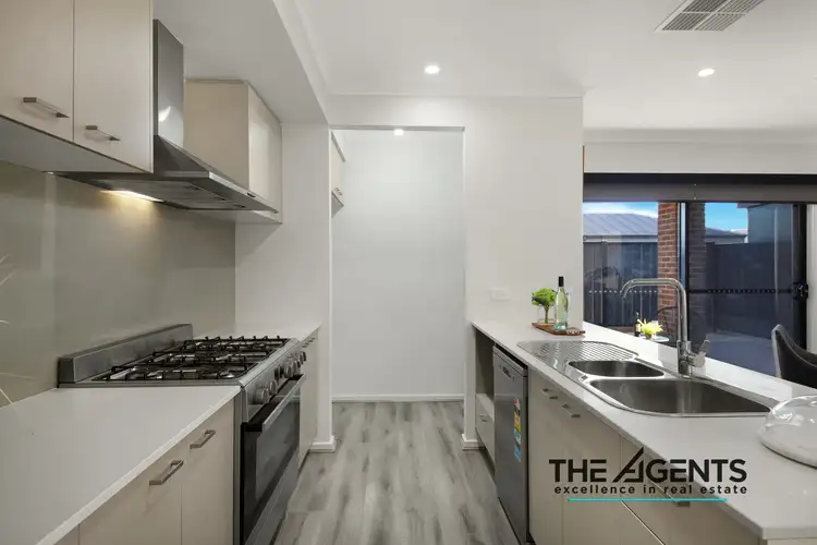Sixth view of Homely house listing, 46 Cinnamara Circuit, Tarneit VIC 3029