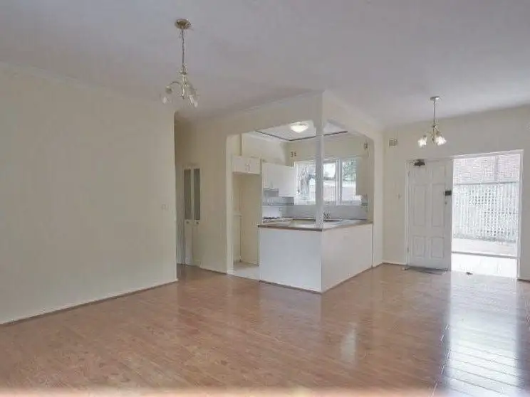 4/696 Pacific Highway