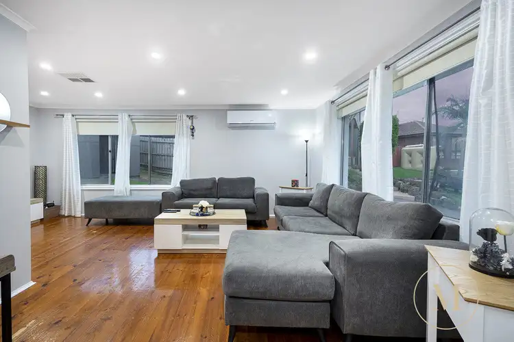 Second view of Homely house listing, 3 Albany Court, Endeavour Hills VIC 3802