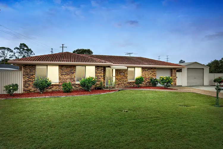 6 Yorkshire Crescent, Mount Warren Park QLD 4207