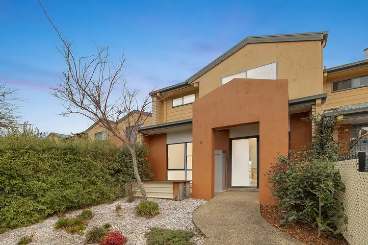 6/15 Wanliss Street, Latham ACT 2615