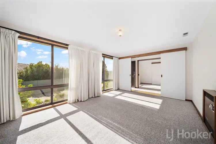 Sixth view of Homely house listing, 10 Hunt Place, Crestwood NSW 2620