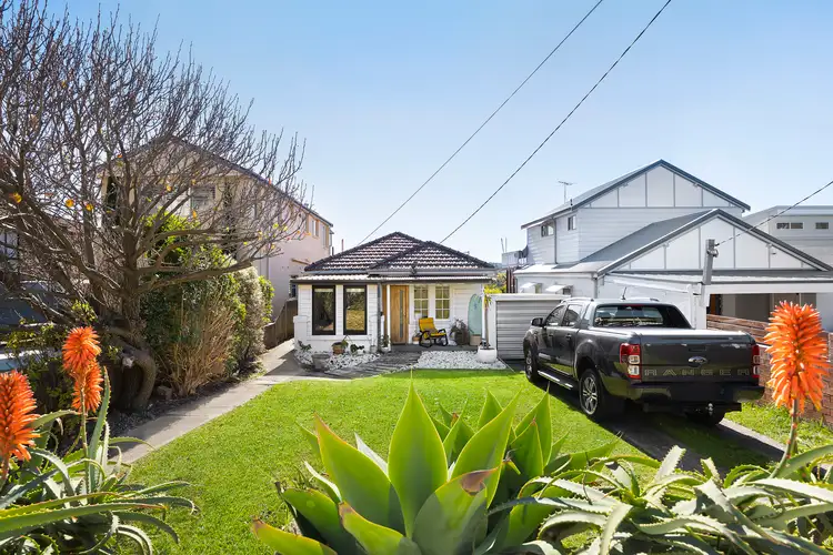 Fifth view of Homely house listing, 25 Curl Curl Parade, Curl Curl NSW 2096