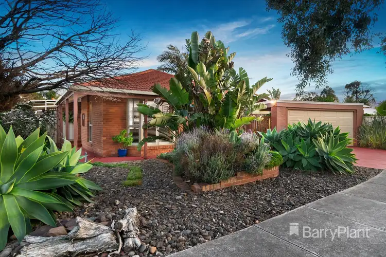 32 McClelland Drive, Mill Park VIC 3082