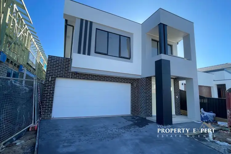 11 Arncliffe Avenue, Marsden Park NSW 2765