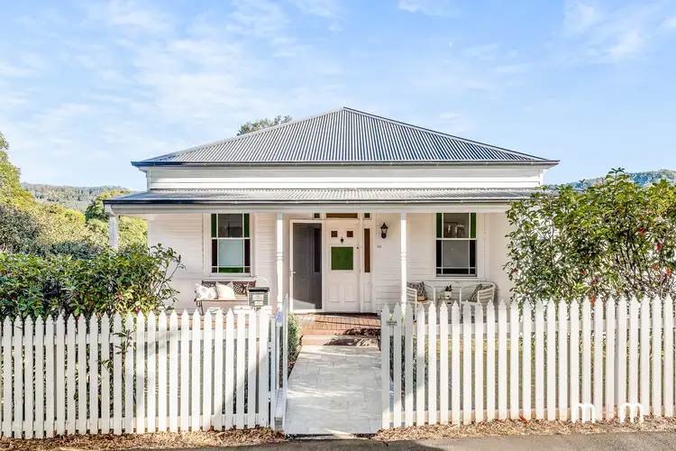 22 Chenhalls Street, Woonona NSW 2517