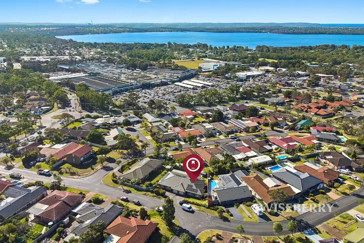 Main view of Homely unit listing, 2/5 Alisa Close, Lake Haven NSW 2263