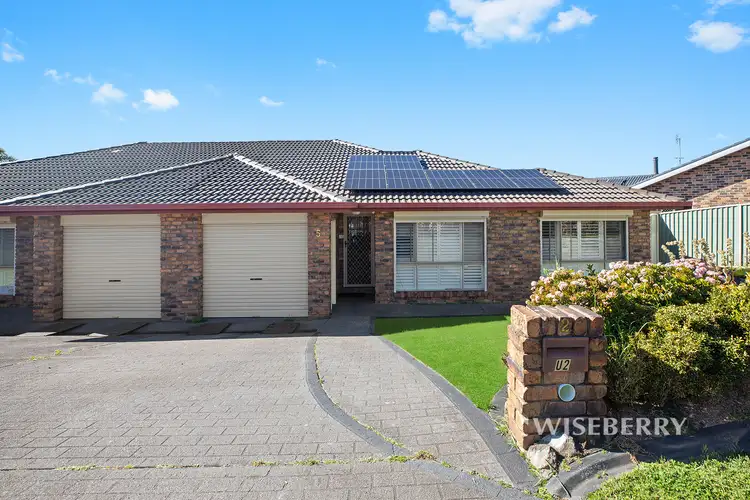 Second view of Homely unit listing, 2/5 Alisa Close, Lake Haven NSW 2263