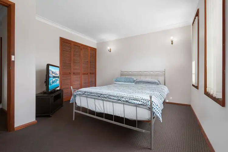 Fifth view of Homely house listing, 10 Lamont Place, South Windsor NSW 2756