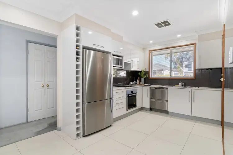 Fifth view of Homely house listing, 2 Jonathan Place, Miranda NSW 2228