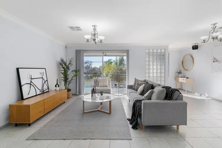 Sixth view of Homely house listing, 2 Jonathan Place, Miranda NSW 2228