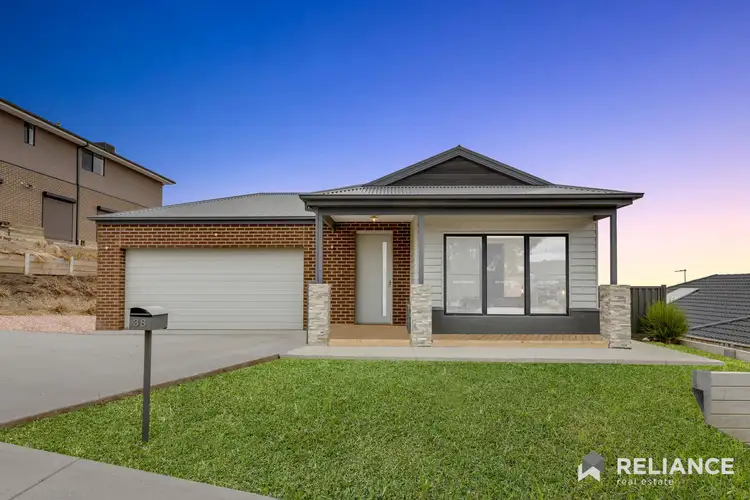 38 Beckview Crescent, Sunbury VIC 3429
