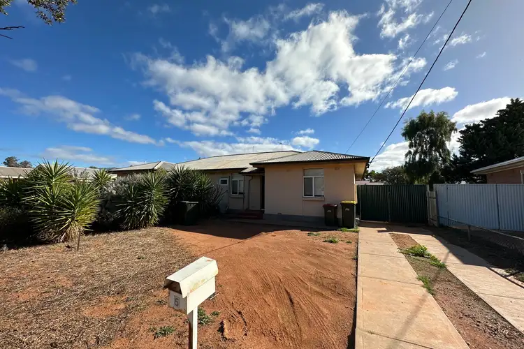 5 Bowden Street, Whyalla Stuart SA 5608