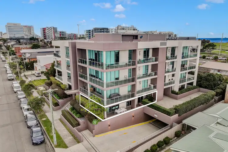 1/21-25 Beatson Street