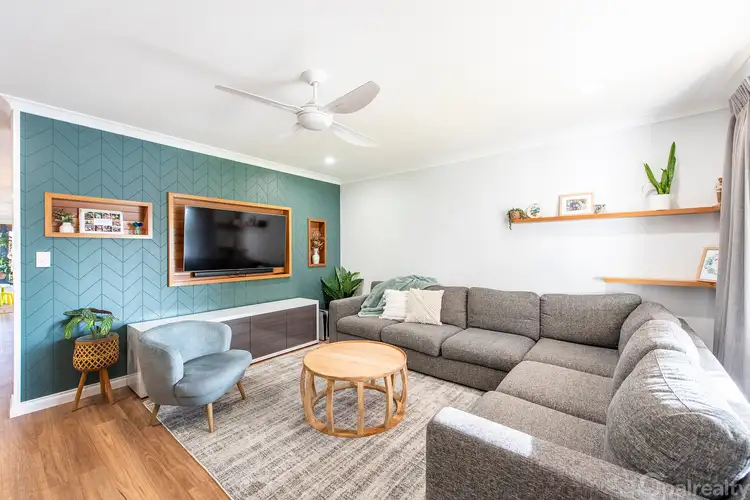 8 Boolardy Road, Golden Bay WA 6174