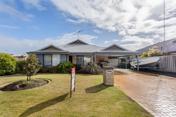9 Rosebud Crescent, Eaton WA 6232
