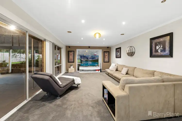 Sixth view of Homely house listing, 17-19 Brookvale Close, Beaconsfield VIC 3807
